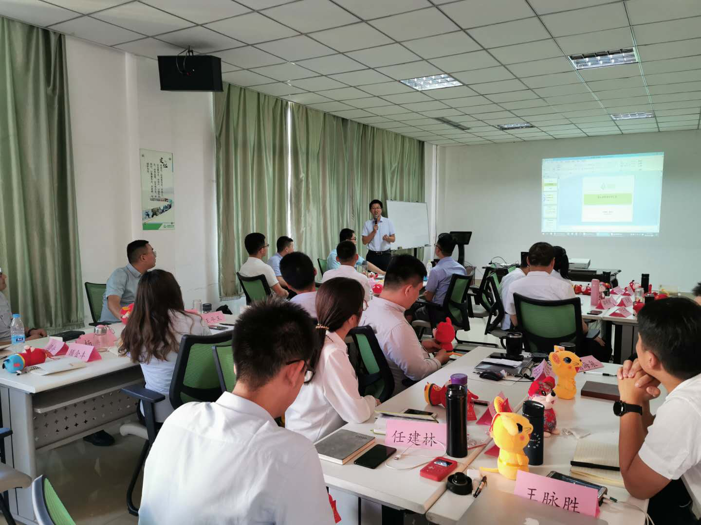 1595990666919087.jpg 1.方玉.jpg